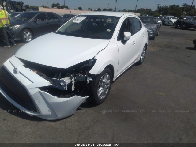 Photo 1 VIN: 3MYDLBZVXGY106587 - SCION IA 