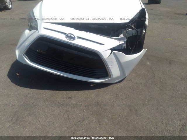 Photo 5 VIN: 3MYDLBZVXGY106587 - SCION IA 