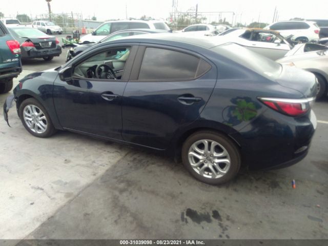 Photo 2 VIN: 3MYDLBZVXGY130887 - SCION IA 