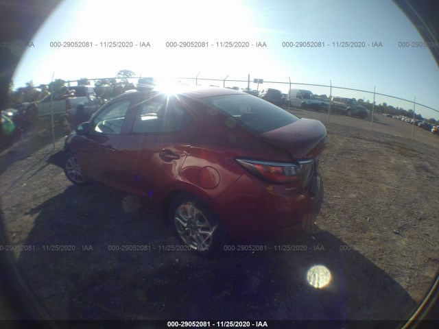 Photo 2 VIN: 3MYDLBZVXGY131277 - SCION IA 