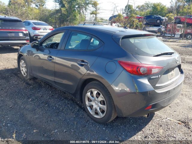 Photo 2 VIN: 3MZBM1J71GM317935 - MAZDA MAZDA3 