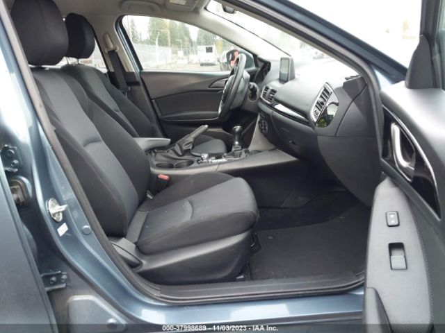 Photo 4 VIN: 3MZBM1J71GM318518 - MAZDA MAZDA3 