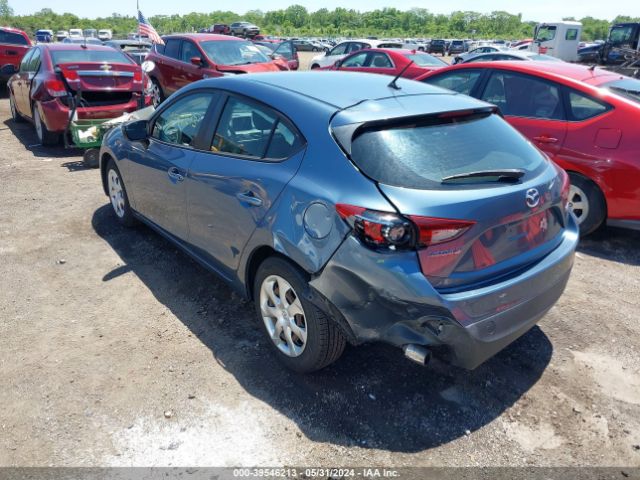 Photo 2 VIN: 3MZBM1J72GM304305 - MAZDA MAZDA3 