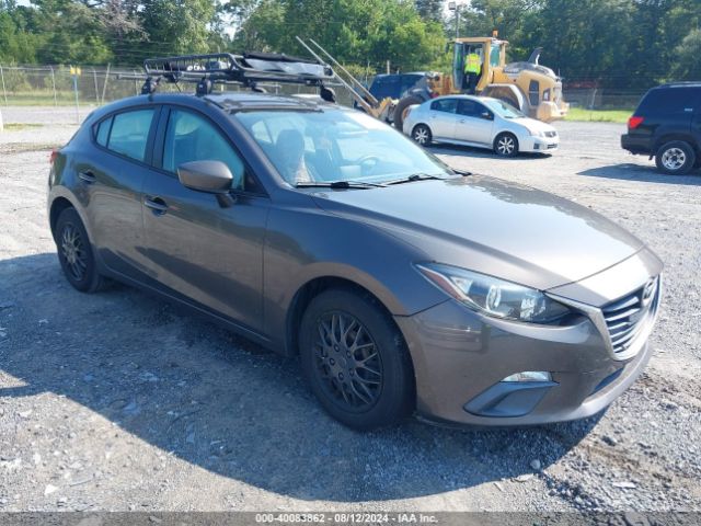 Photo 0 VIN: 3MZBM1J7XGM326374 - MAZDA MAZDA3 