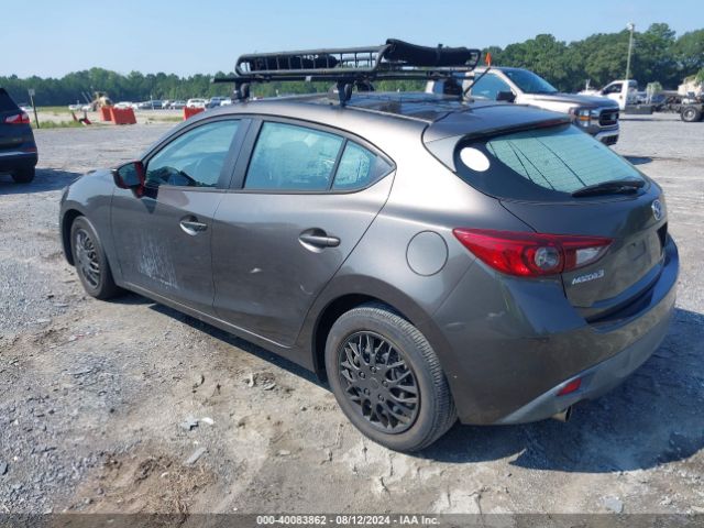 Photo 2 VIN: 3MZBM1J7XGM326374 - MAZDA MAZDA3 