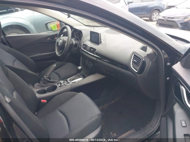 Photo 4 VIN: 3MZBM1K70FM190530 - MAZDA MAZDA3 