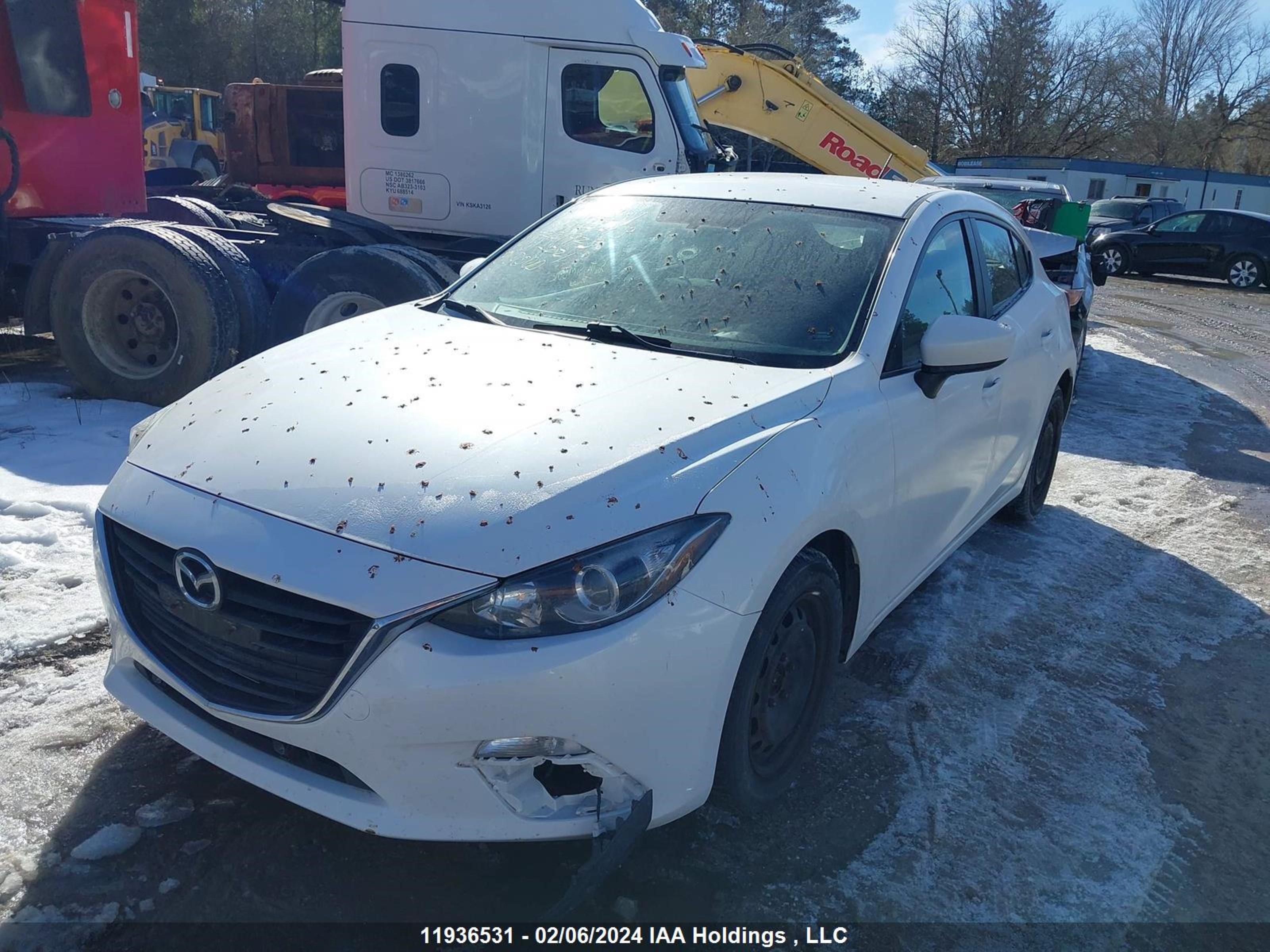 Photo 1 VIN: 3MZBM1K70FM221923 - MAZDA 3 