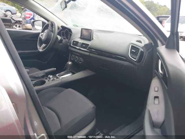 Photo 4 VIN: 3MZBM1K75GM261593 - MAZDA MAZDA3 