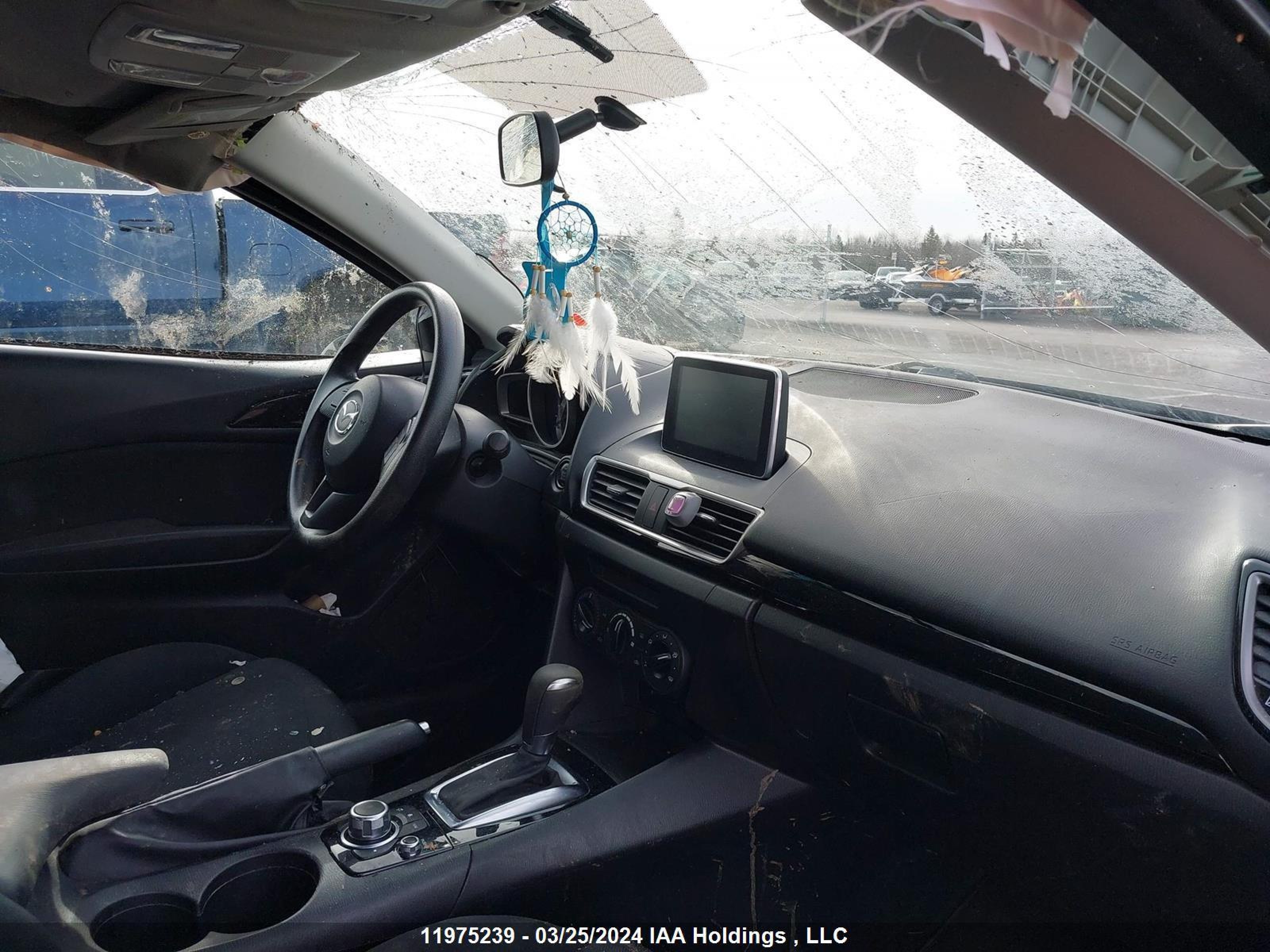 Photo 4 VIN: 3MZBM1K76GM310834 - MAZDA 3 