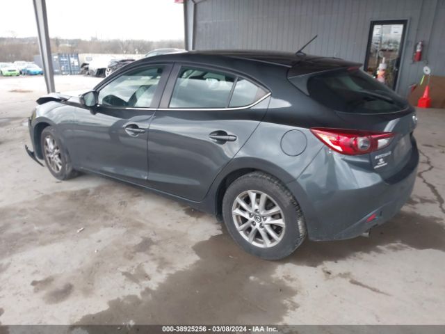 Photo 2 VIN: 3MZBM1K77GM268447 - MAZDA MAZDA3 