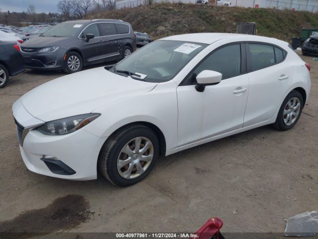 Photo 1 VIN: 3MZBM1K78FM186693 - MAZDA MAZDA3 