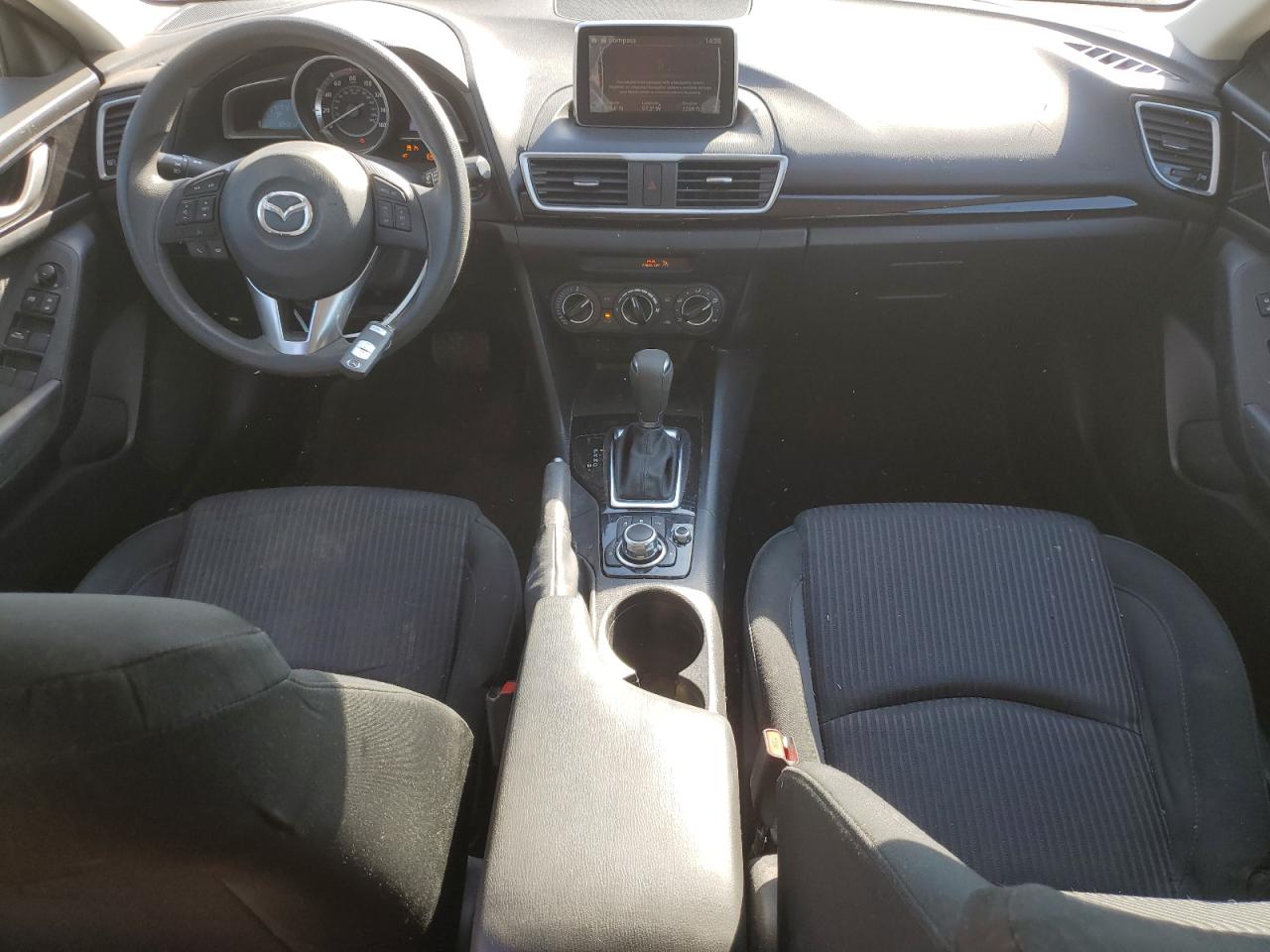 Photo 7 VIN: 3MZBM1K79GM260799 - MAZDA 3 