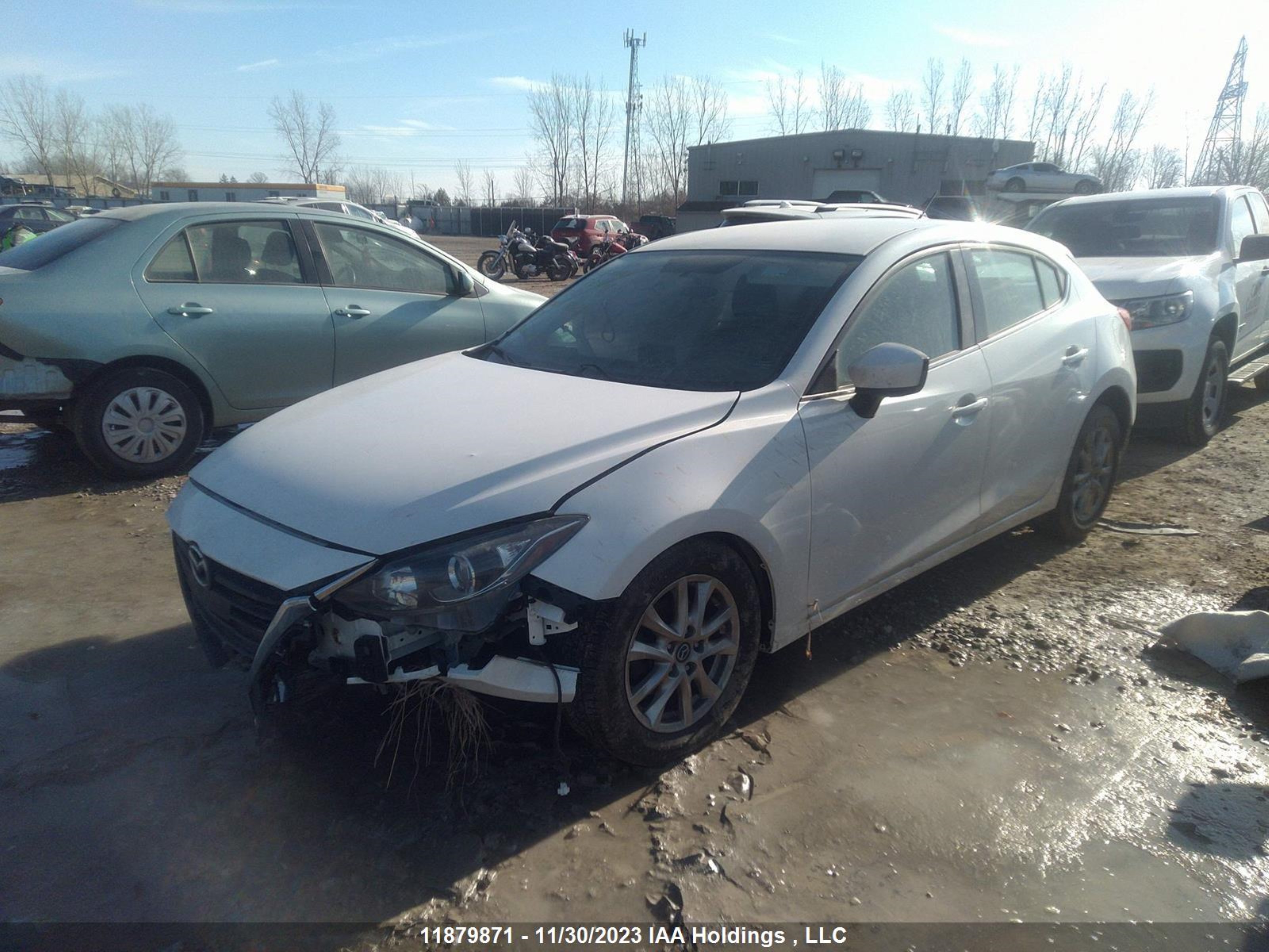 Photo 1 VIN: 3MZBM1L70FM183298 - MAZDA 3 