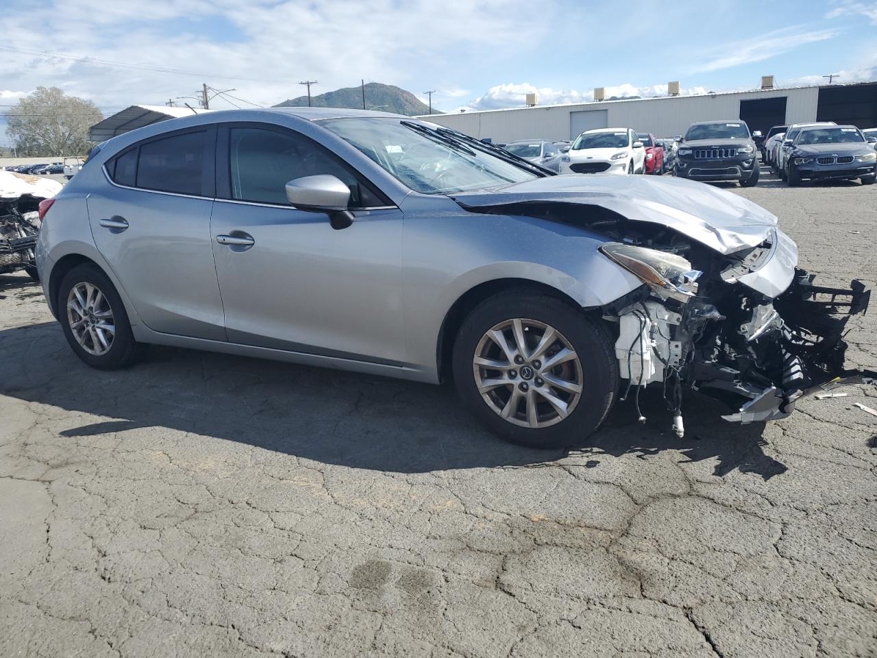 Photo 3 VIN: 3MZBM1L70GM269390 - MAZDA 3 