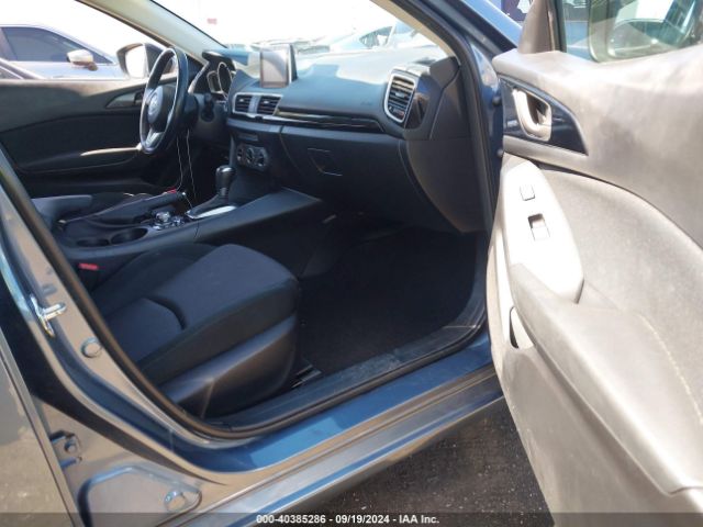 Photo 4 VIN: 3MZBM1L71FM202604 - MAZDA MAZDA3 