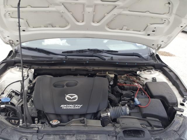 Photo 6 VIN: 3MZBM1L71GM267020 - MAZDA 3 