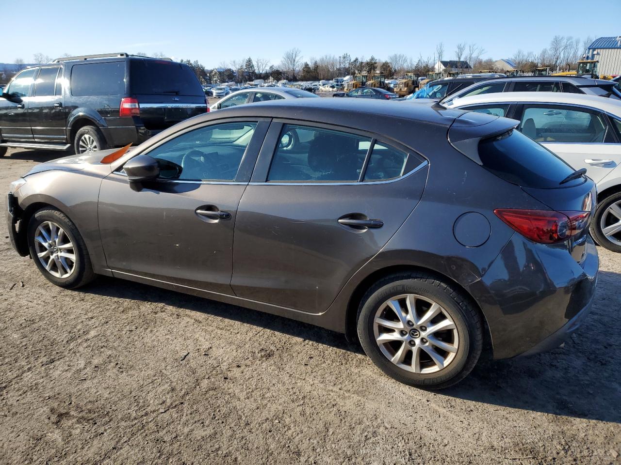 Photo 1 VIN: 3MZBM1L74EM111518 - MAZDA 3 