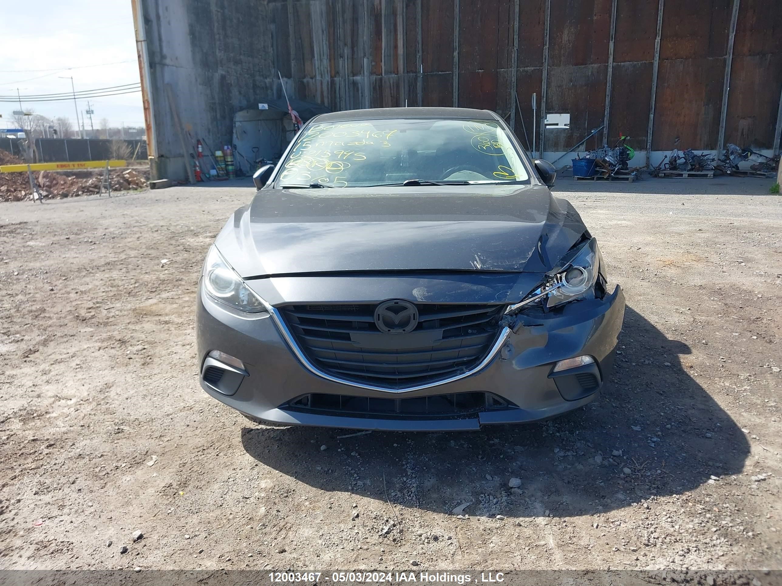 Photo 11 VIN: 3MZBM1L74FM215945 - MAZDA 3 