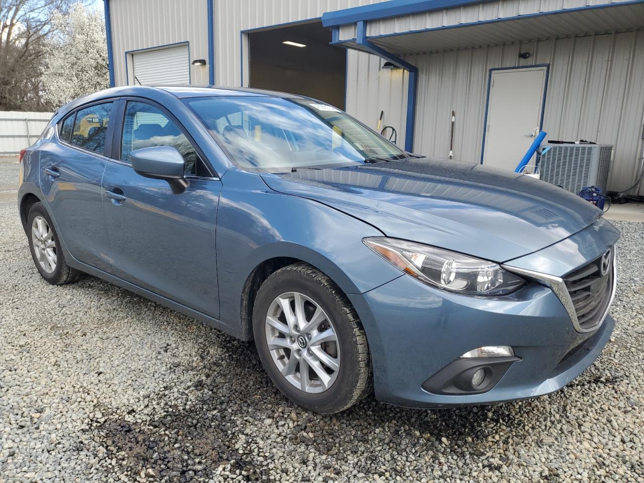 Photo 3 VIN: 3MZBM1L77FM162223 - MAZDA 3 