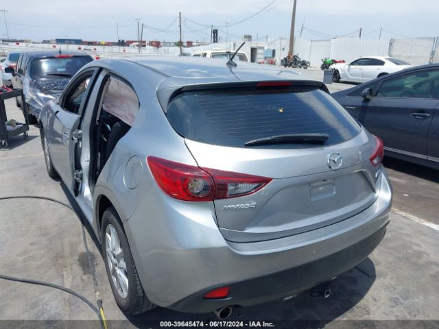 Photo 2 VIN: 3MZBM1L78GM268942 - MAZDA MAZDA3 