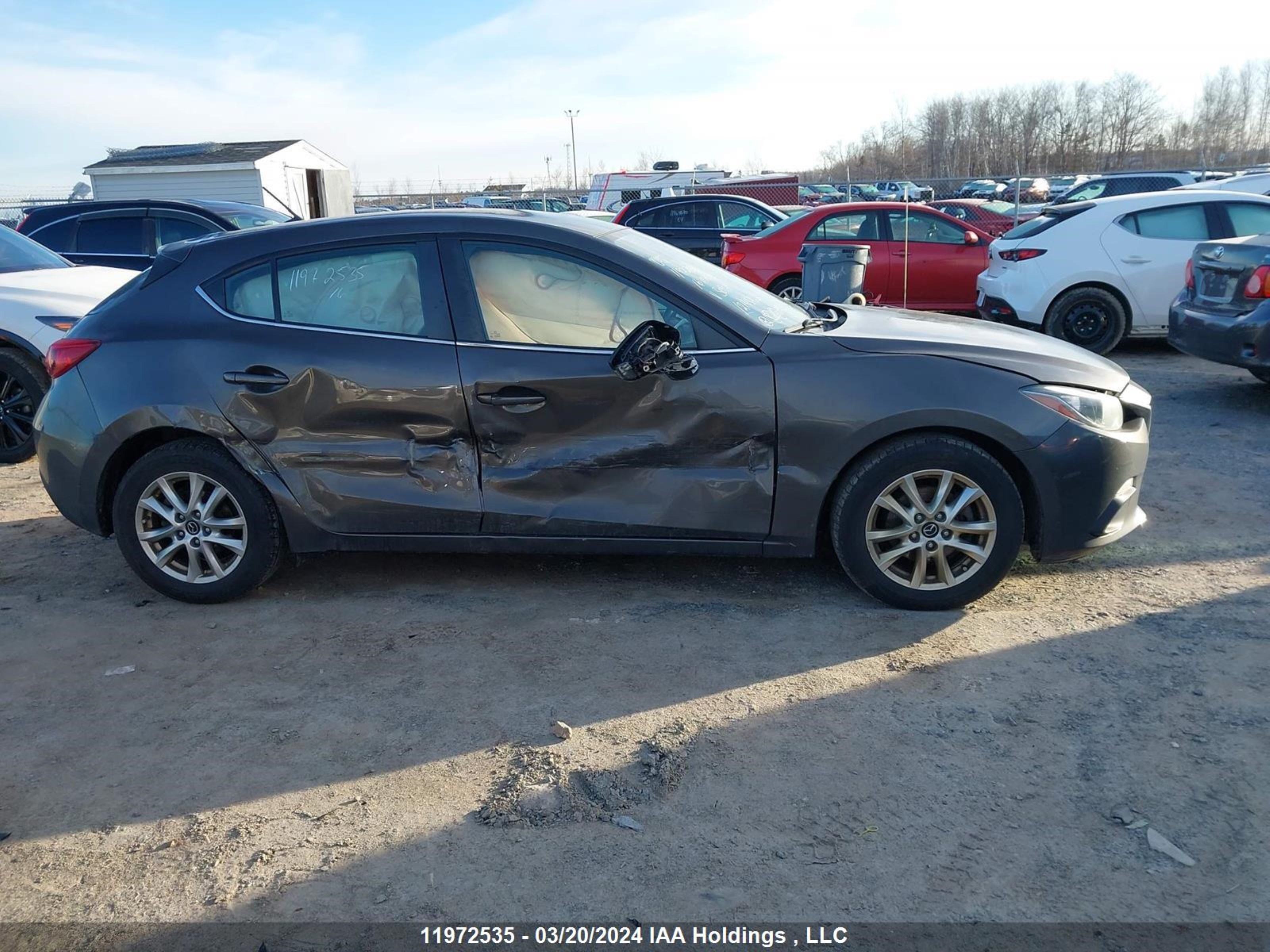 Photo 13 VIN: 3MZBM1L78GM309179 - MAZDA 3 