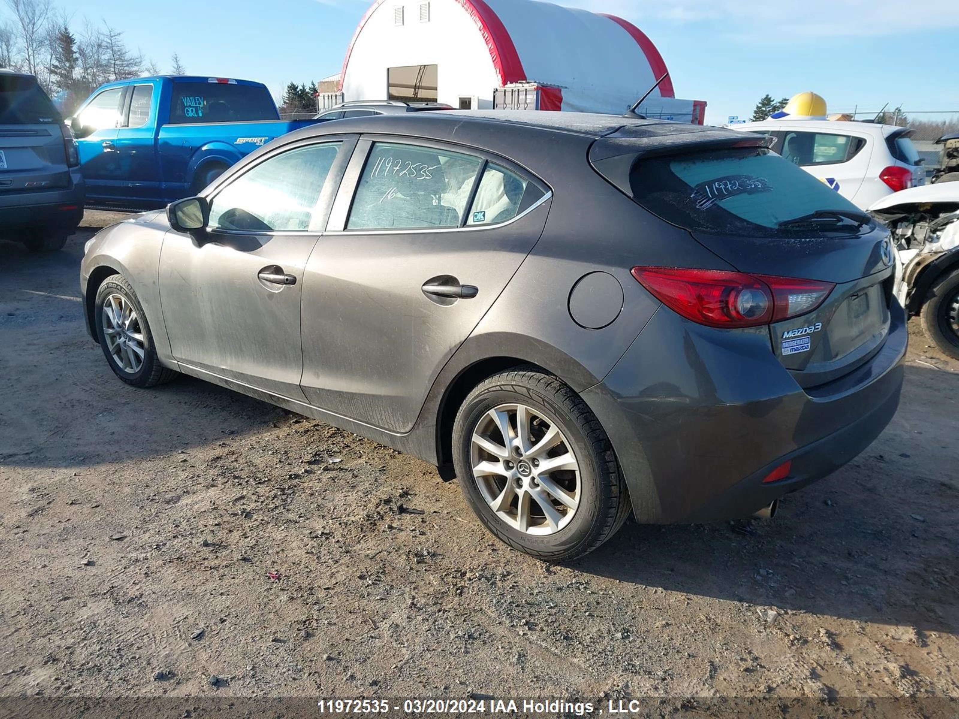 Photo 2 VIN: 3MZBM1L78GM309179 - MAZDA 3 