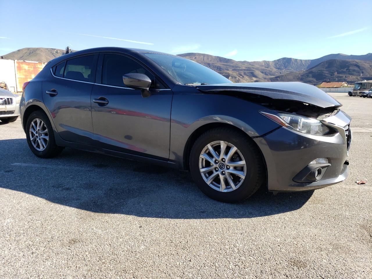 Photo 3 VIN: 3MZBM1L79FM146055 - MAZDA 3 