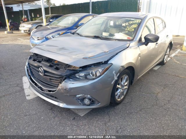 Photo 1 VIN: 3MZBM1L79FM187446 - MAZDA MAZDA3 