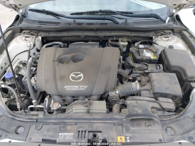 Photo 9 VIN: 3MZBM1L7XFM142791 - MAZDA 3 