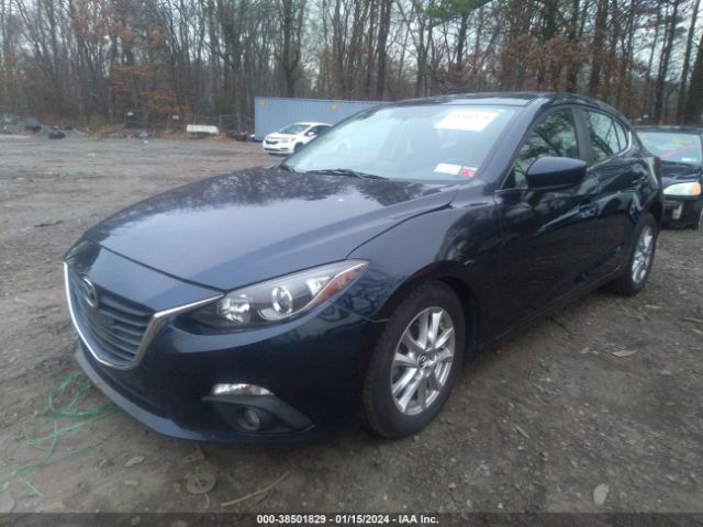 Photo 1 VIN: 3MZBM1L7XFM192543 - MAZDA MAZDA3 