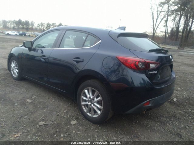 Photo 2 VIN: 3MZBM1L7XFM192543 - MAZDA MAZDA3 