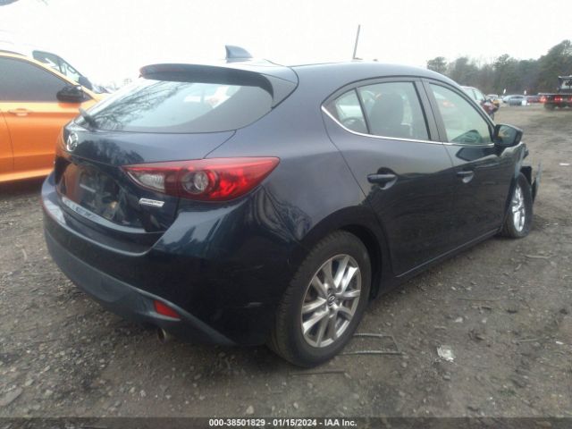 Photo 3 VIN: 3MZBM1L7XFM192543 - MAZDA MAZDA3 