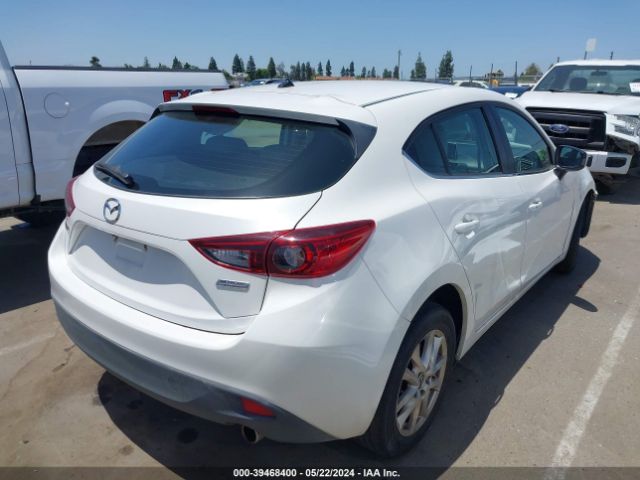 Photo 3 VIN: 3MZBM1L7XFM201774 - MAZDA 3 