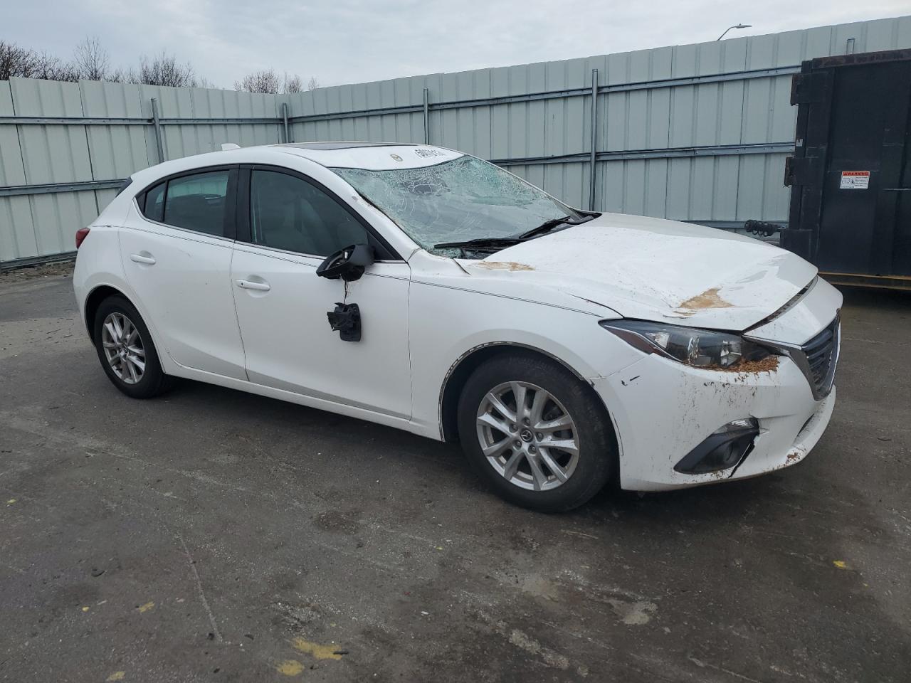 Photo 3 VIN: 3MZBM1M70GM273907 - MAZDA 3 