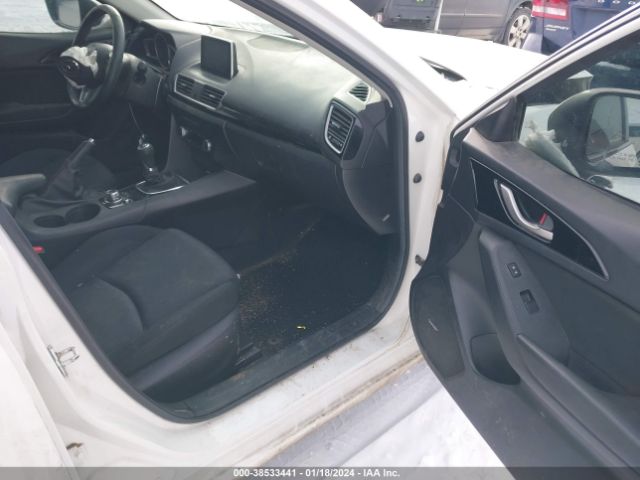 Photo 4 VIN: 3MZBM1M73GM294430 - MAZDA MAZDA3 