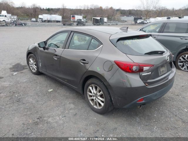 Photo 2 VIN: 3MZBM1M77FM183748 - MAZDA MAZDA3 