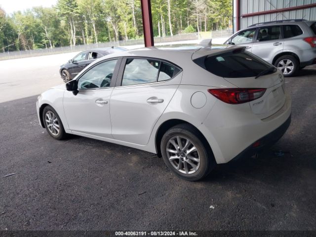 Photo 2 VIN: 3MZBM1M79FM140559 - MAZDA MAZDA3 