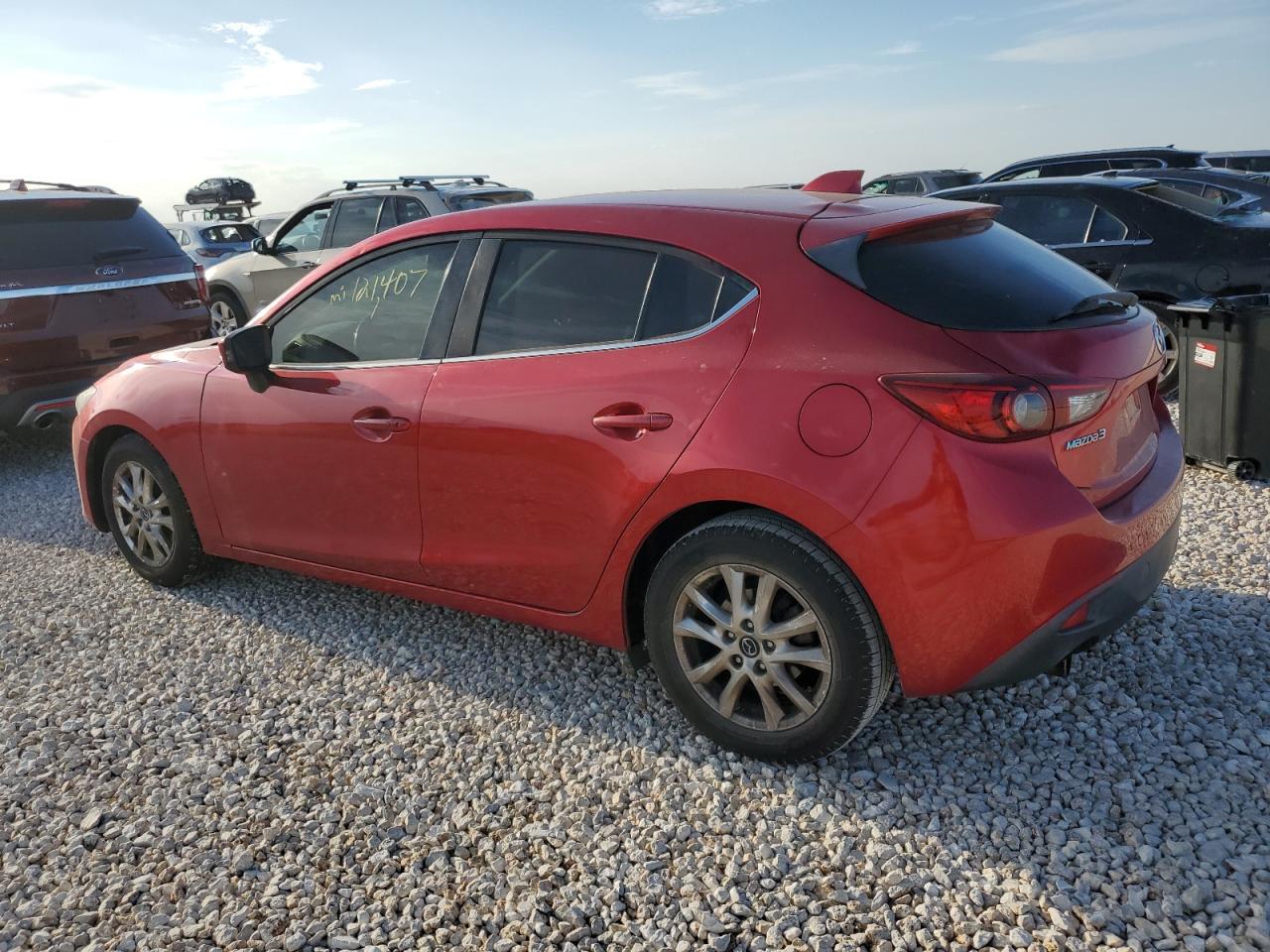 Photo 1 VIN: 3MZBM1N79GM288050 - MAZDA 3 