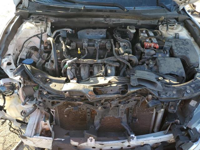 Photo 10 VIN: 3MZBM1T70GM306048 - MAZDA 3 