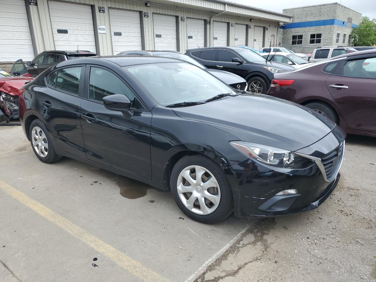 Photo 3 VIN: 3MZBM1T73GM280206 - MAZDA 3 