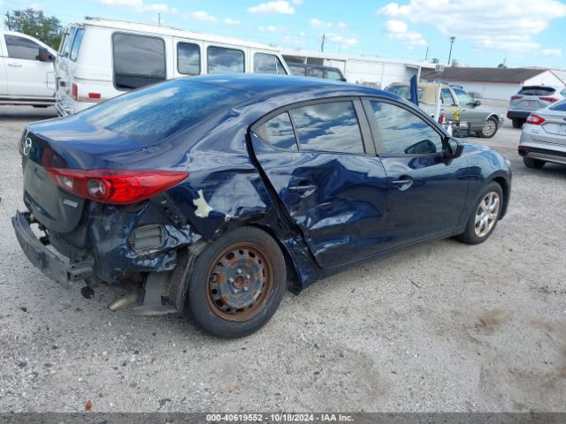 Photo 3 VIN: 3MZBM1T79GM247968 - MAZDA MAZDA3 