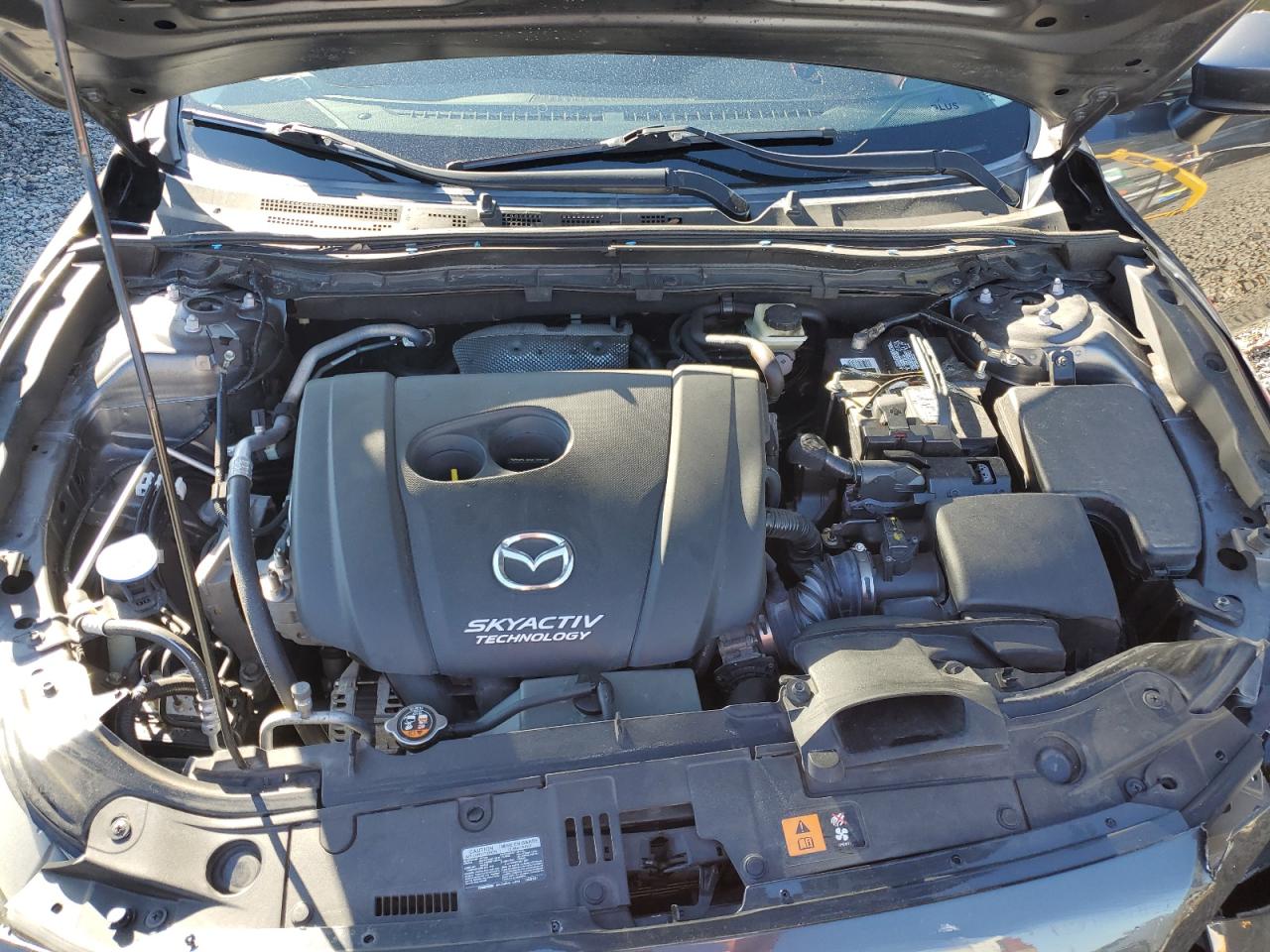 Photo 10 VIN: 3MZBM1T79GM277360 - MAZDA 3 