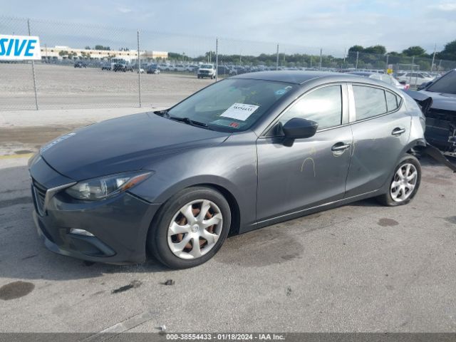 Photo 1 VIN: 3MZBM1T7XGM322077 - MAZDA MAZDA3 