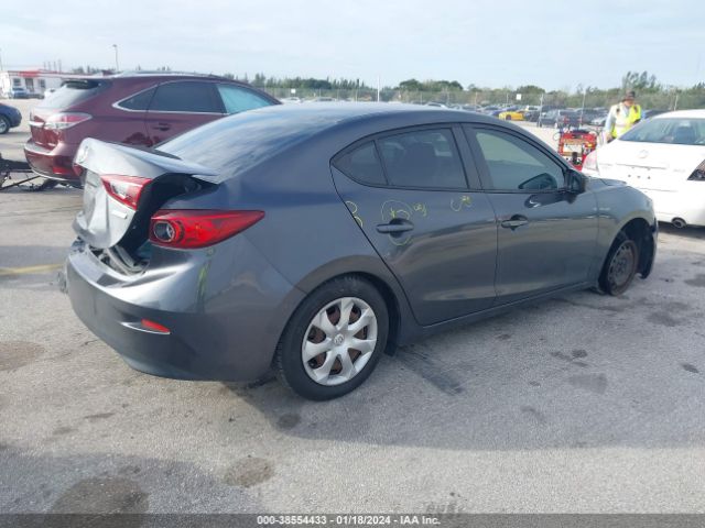 Photo 3 VIN: 3MZBM1T7XGM322077 - MAZDA MAZDA3 