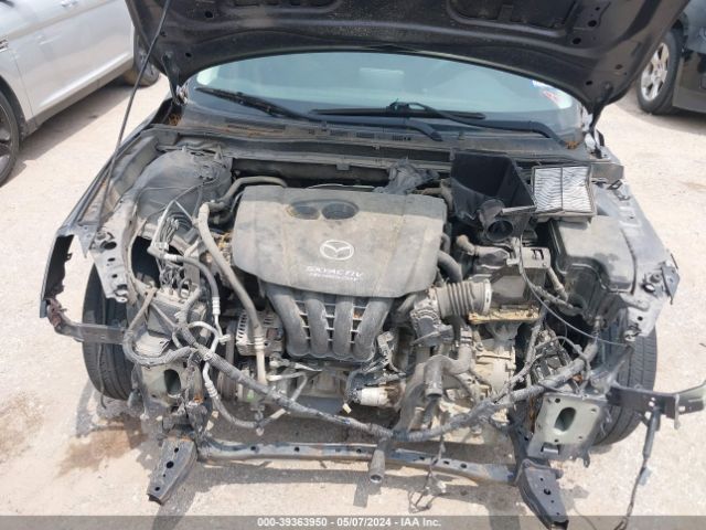 Photo 9 VIN: 3MZBM1U70FM158190 - MAZDA MAZDA3 