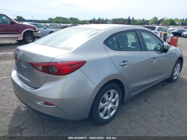 Photo 3 VIN: 3MZBM1U70FM195787 - MAZDA MAZDA3 