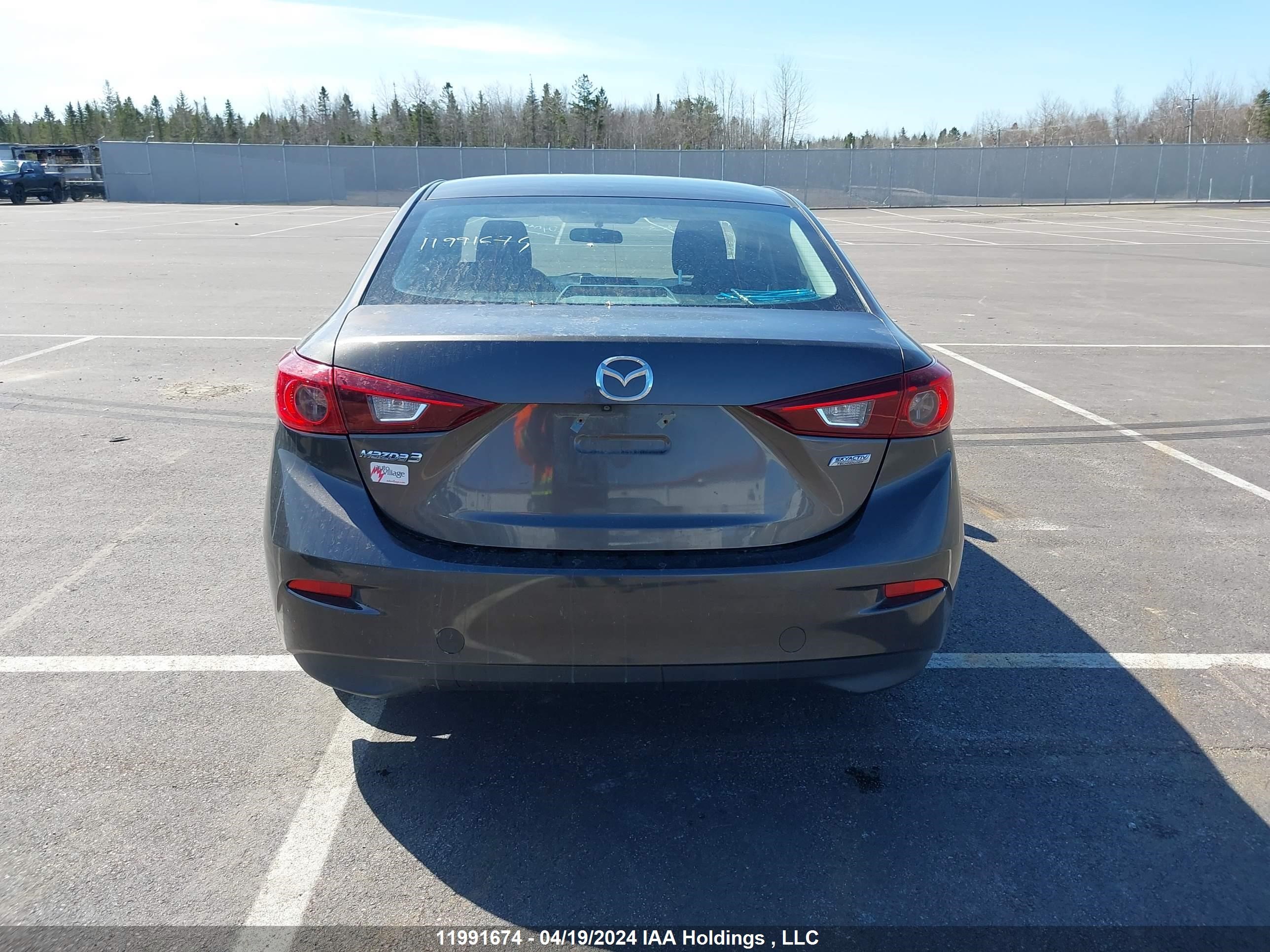 Photo 15 VIN: 3MZBM1U70GM294921 - MAZDA 3 