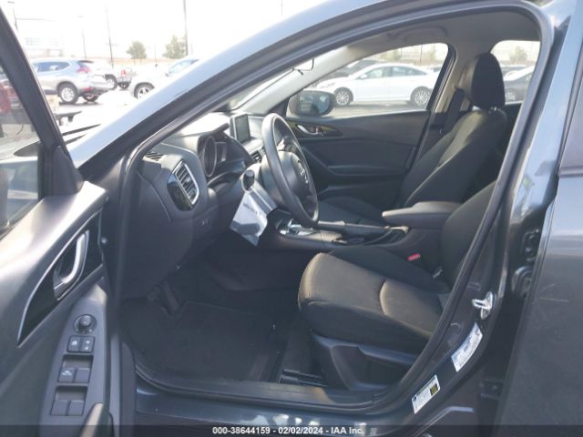 Photo 4 VIN: 3MZBM1U71FM193031 - MAZDA MAZDA3 