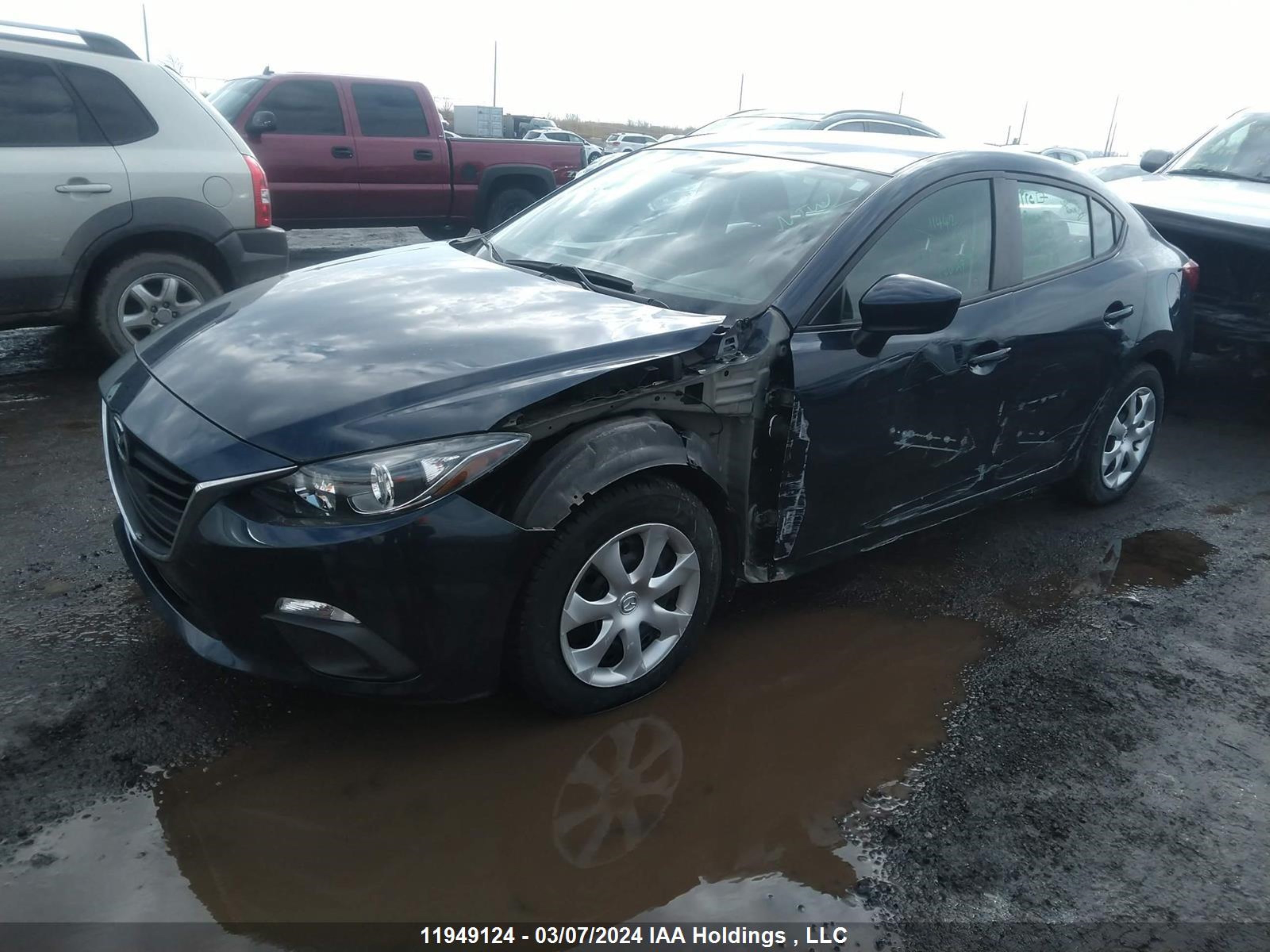 Photo 1 VIN: 3MZBM1U71FM234838 - MAZDA 3 