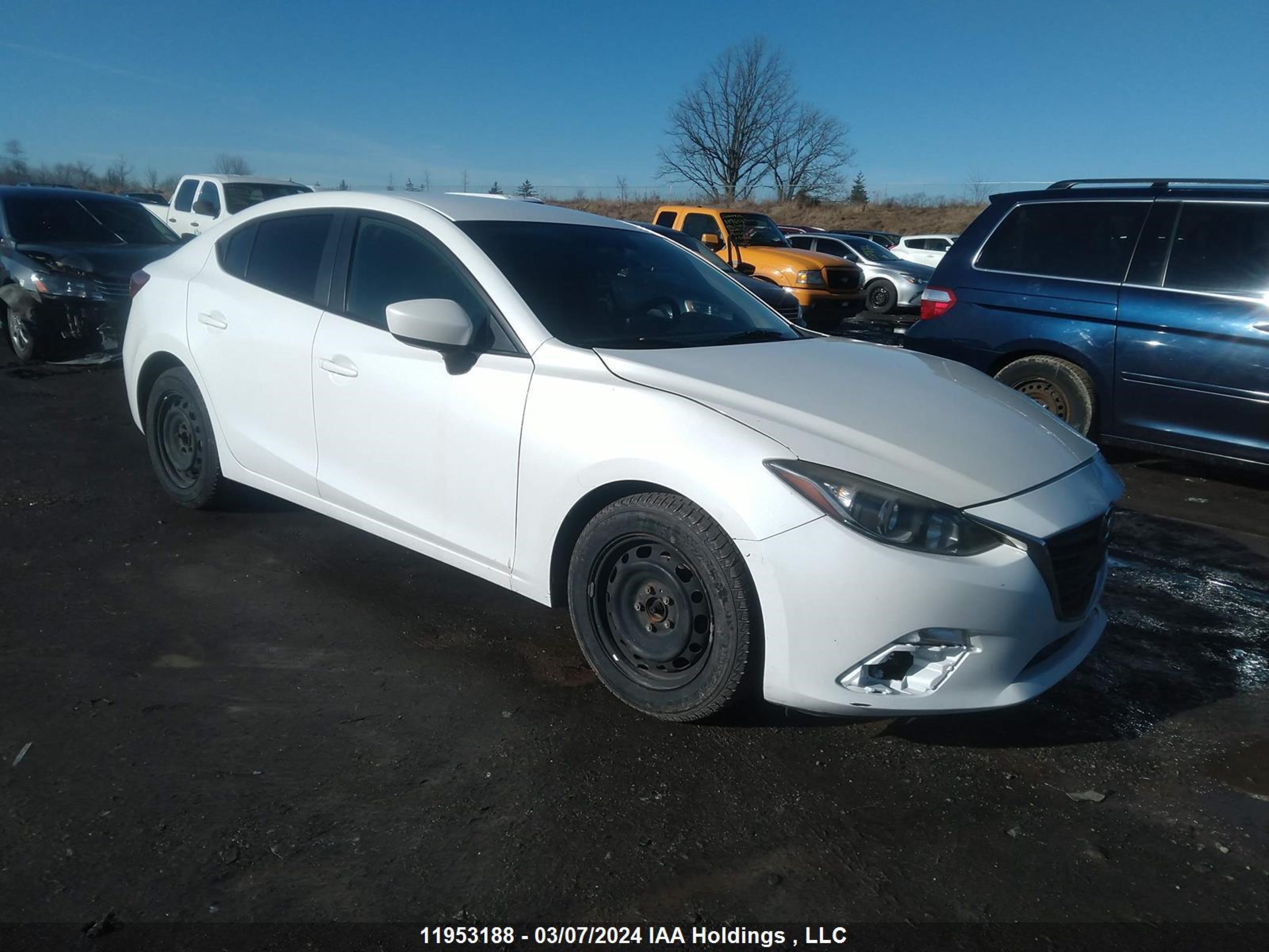 Photo 0 VIN: 3MZBM1U71GM310785 - MAZDA 3 